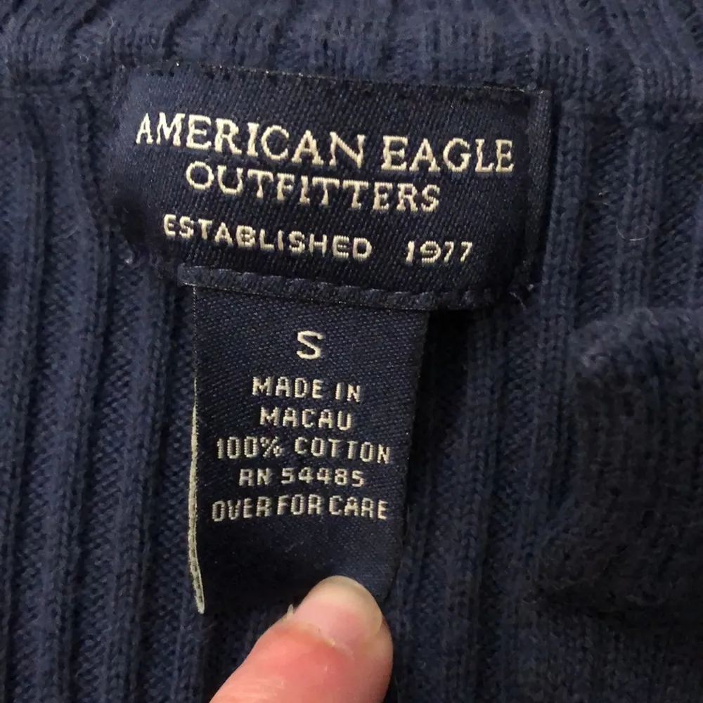 American Eagle Navy Ribbed V-Neck Cotton Sweater Sz. S - Image 3