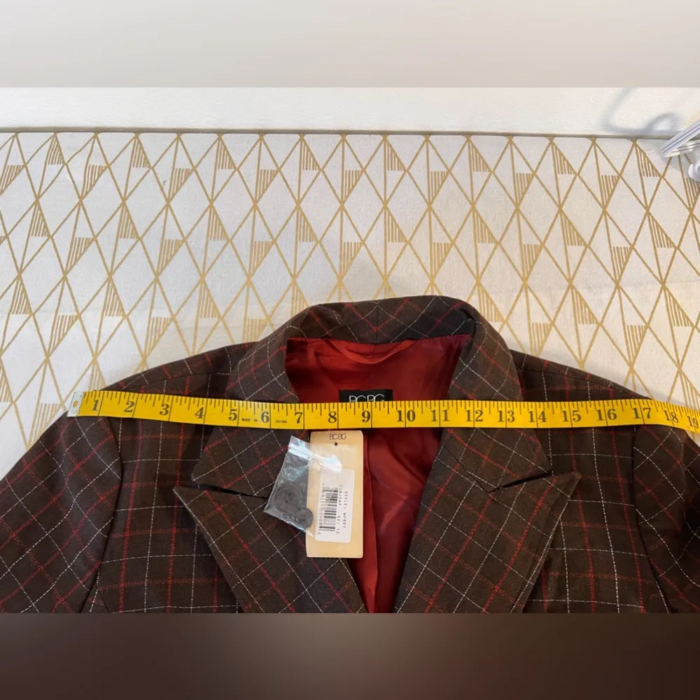 BCBG MAXAZRIA NWT Vintage Plaid Knee Length Belted Coat Size 12 - Image 13