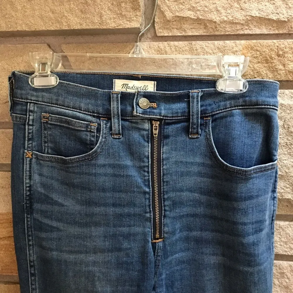 Madewell 10" High-Rise Roadtripper Jeans Ridgefield Wash: Zip-Front Edition 27 - Image 6