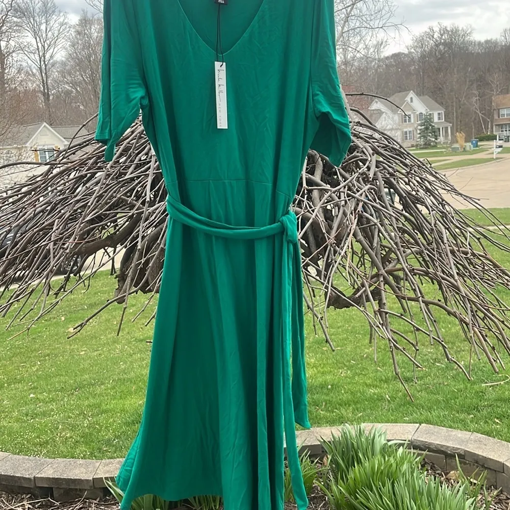 Nicole Miller v neck 3/4 sleeve belted maxi spring dress grass green size XL NWT - Image 7