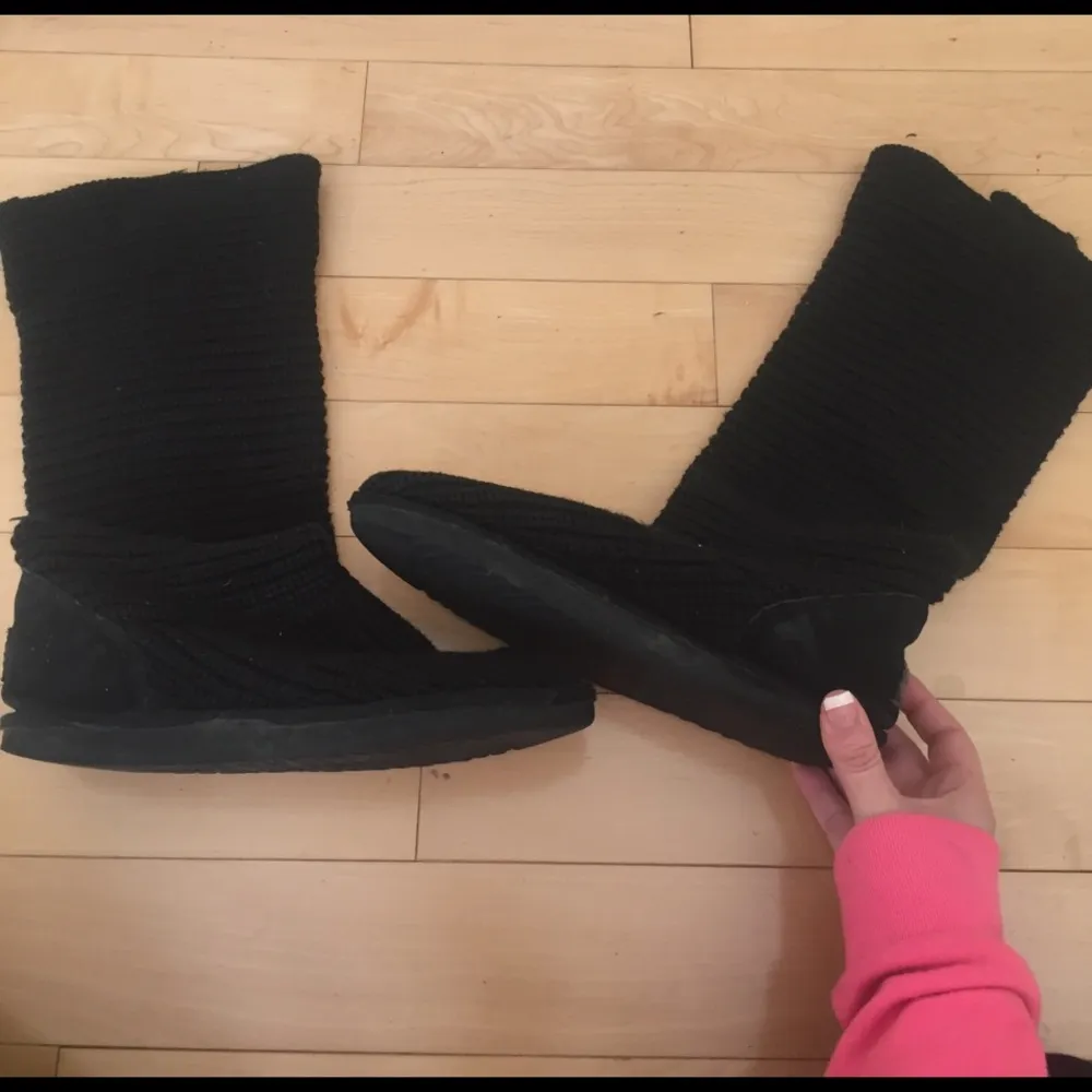 s: Black crochet - Image 2