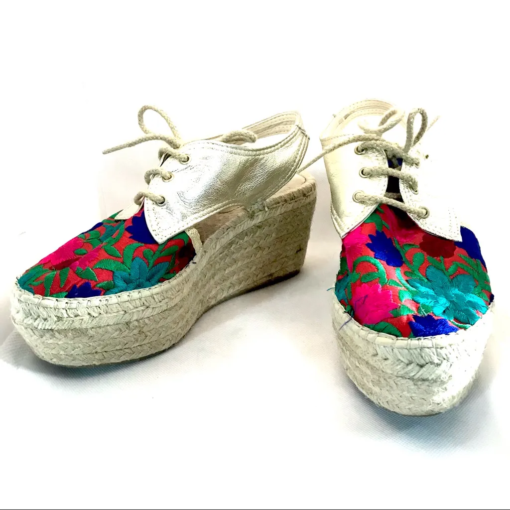 IBIZA SPAIN GOLD LEATHER & EMBROIDERED MULTI - Image 8