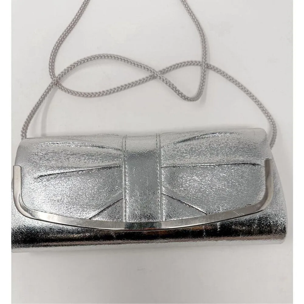 Vintage Touch of Nina Women's Metallic Magnetic Clutch Shoulder Bag Silver OS - Image 2