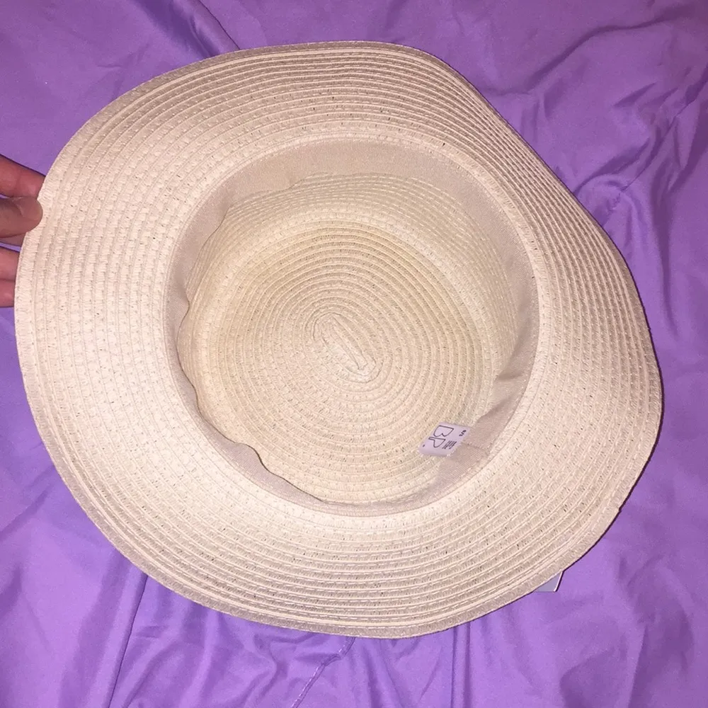 Bp Pom Band straw boater hat. One size - Image 3
