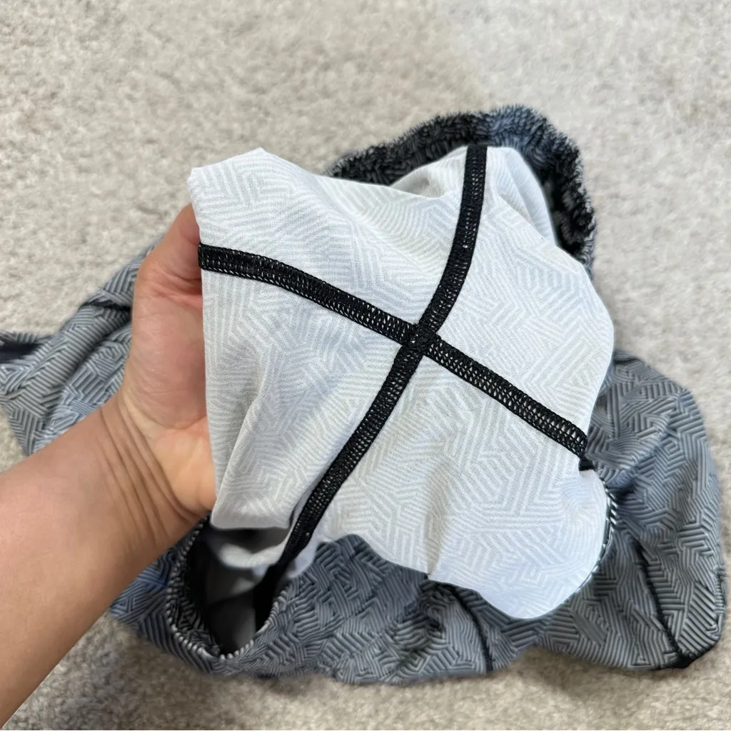 Lululemon Women’s Hotty Hot Shorts Pull On 4” Lined in Seawheeze Size 6 - Image 7