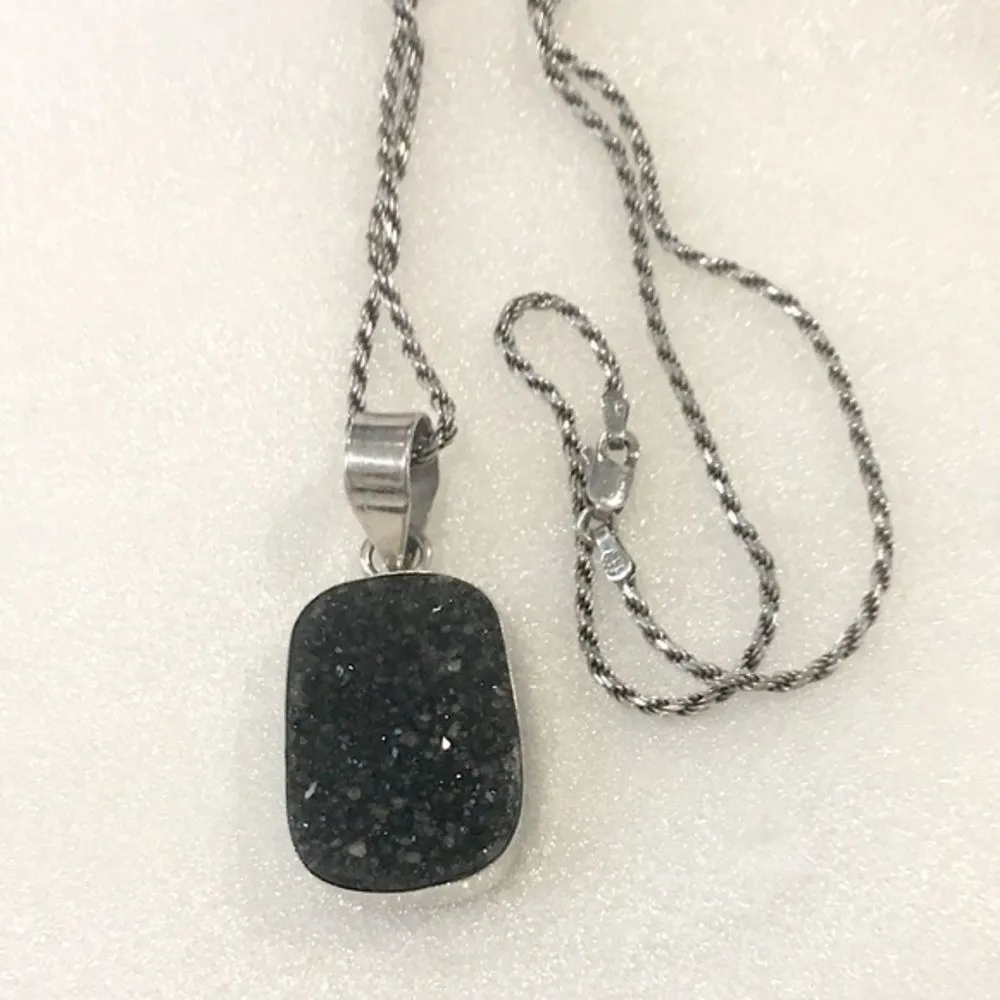 Substantial Druzy Sterling Silver Rope Necklace - Image 7
