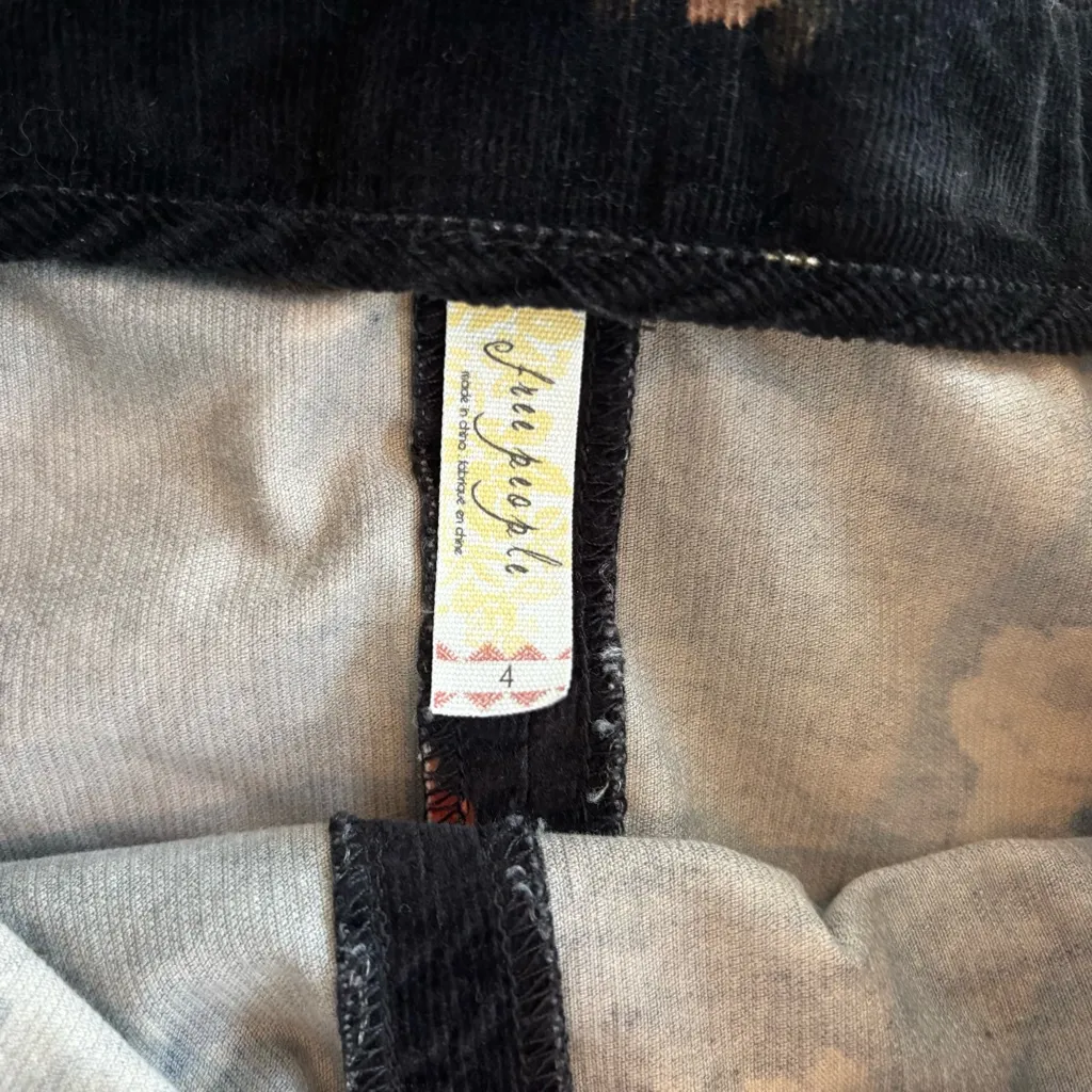 Free People Good Day Sunshine Floral Black Corduroy Mini Skirt Women's Size 4 - Image 5