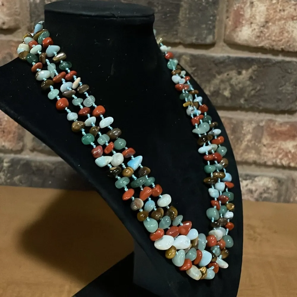 Vintage Natural Jade and Multi Gemstone 3 Strand Chip Bead Necklace Green - Image 5