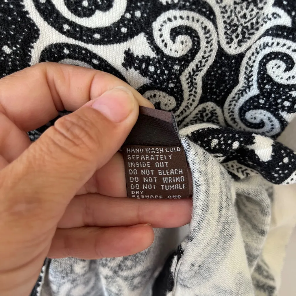 J.McLaughlin Sz S Black Ivory Sweater Stretch Pullover Tunic Blouse V Neck - Image 7