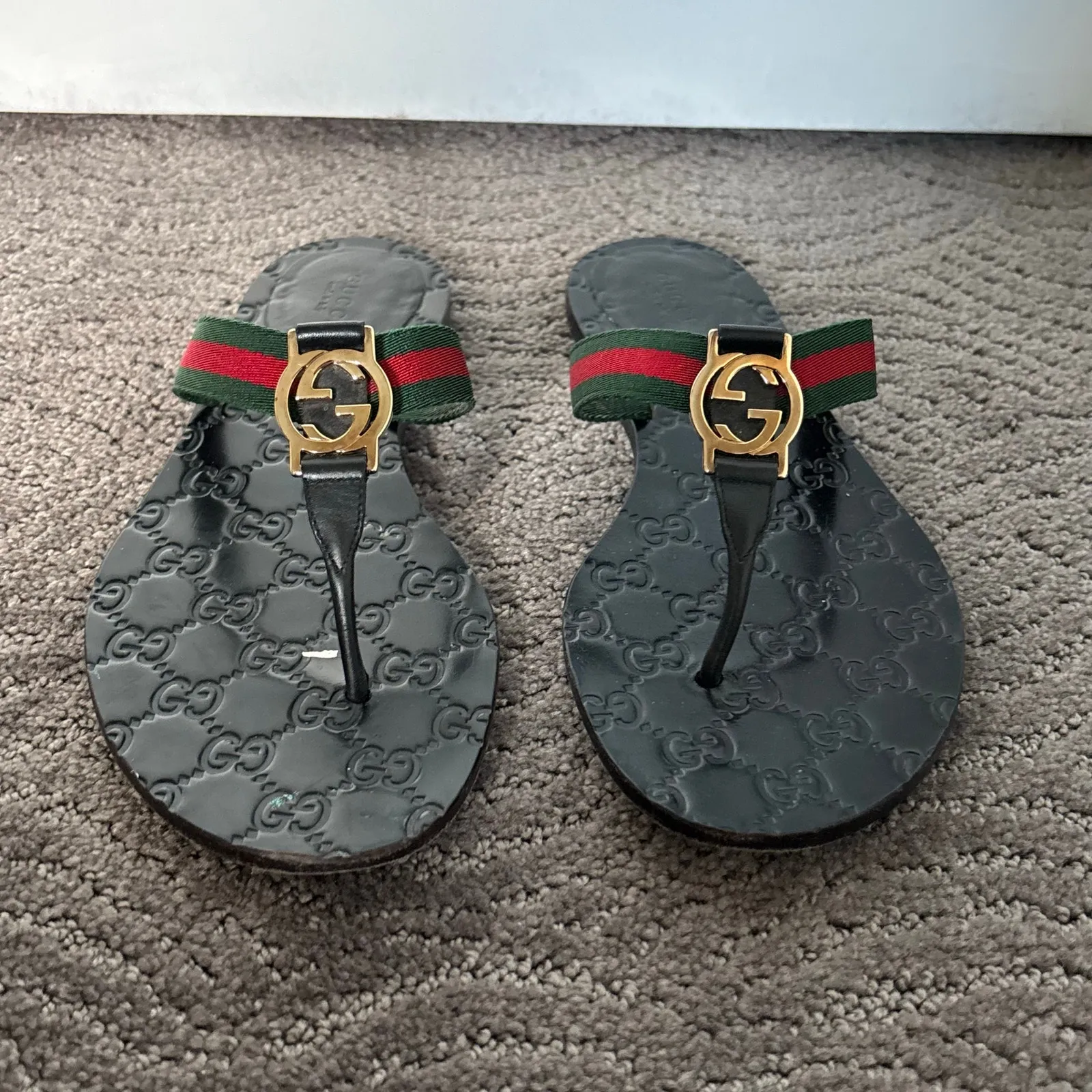 Gucci Interlocking GG Monogram Leather Web Stripe Thong Sandals Black Size 39.5 - Image 2