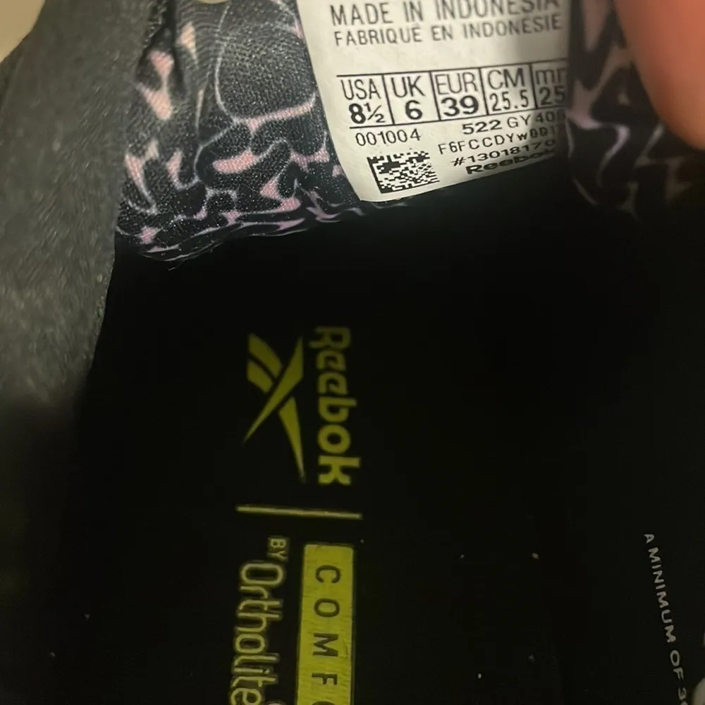 Reebok shoe Woman Fluxlite Cross Trainer black pink lace comfort sneaker Sz 8.5 - Image 2