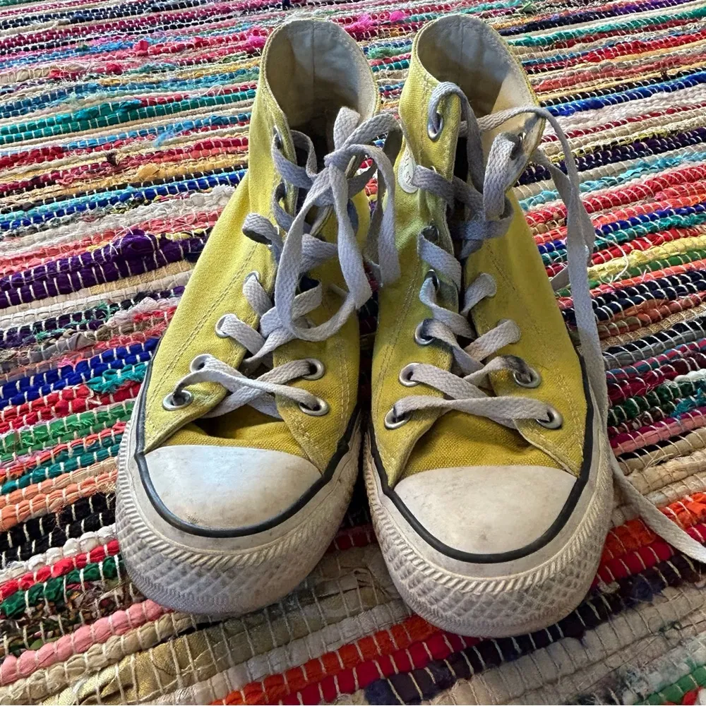 Converse Chuck Taylor All Star Canvas Sneakers Shoe Lemon Chrome Womens Size 6 - Image 7