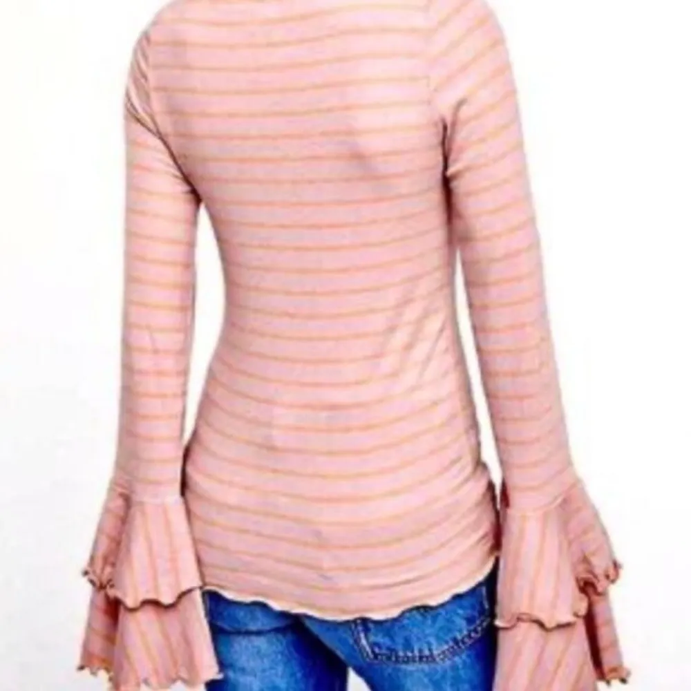 We the free bell sleeve striped pink long sleeve top 
Scoop neck size small - Image 3
