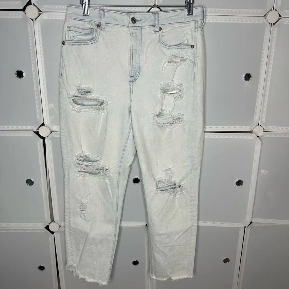 American Eagle Outfitters Mom Jeans Ripped High Waist Size 8 Short - Image 2