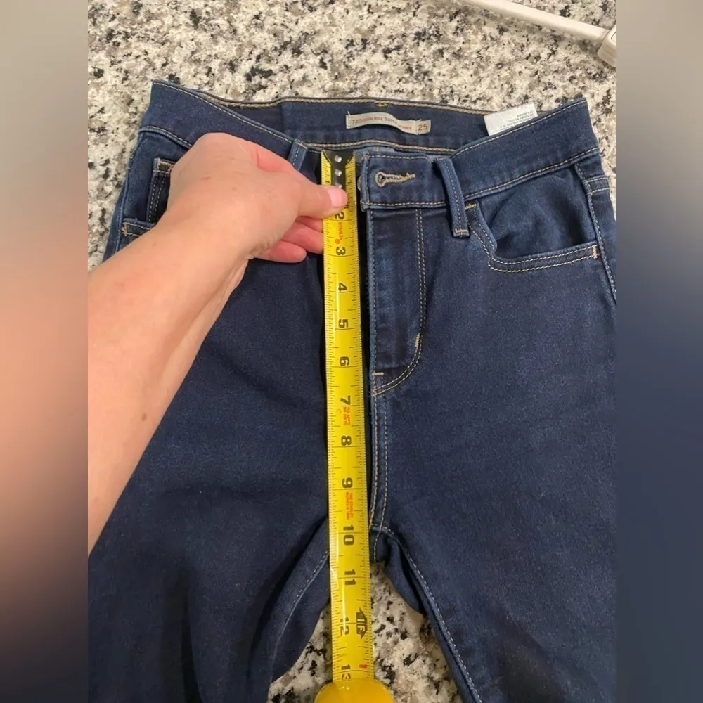 Levi's 720 HIGH RISE SUPER SKINNY 25 Denim Blue Jeans Extra Soft and Stretchy - Image 7