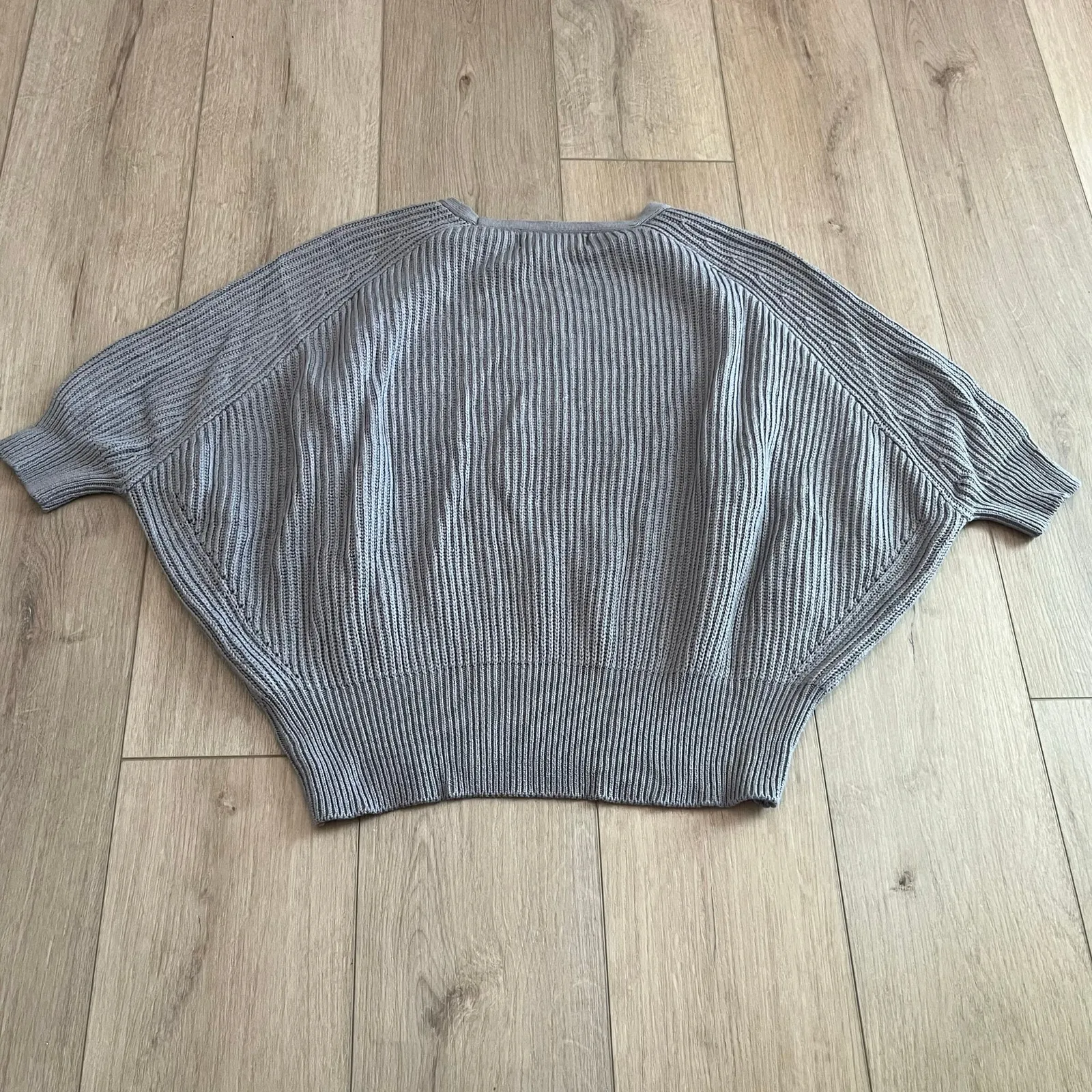 Workshop Women's Gray Dolman Knit Sweater Size Small - Image 4
