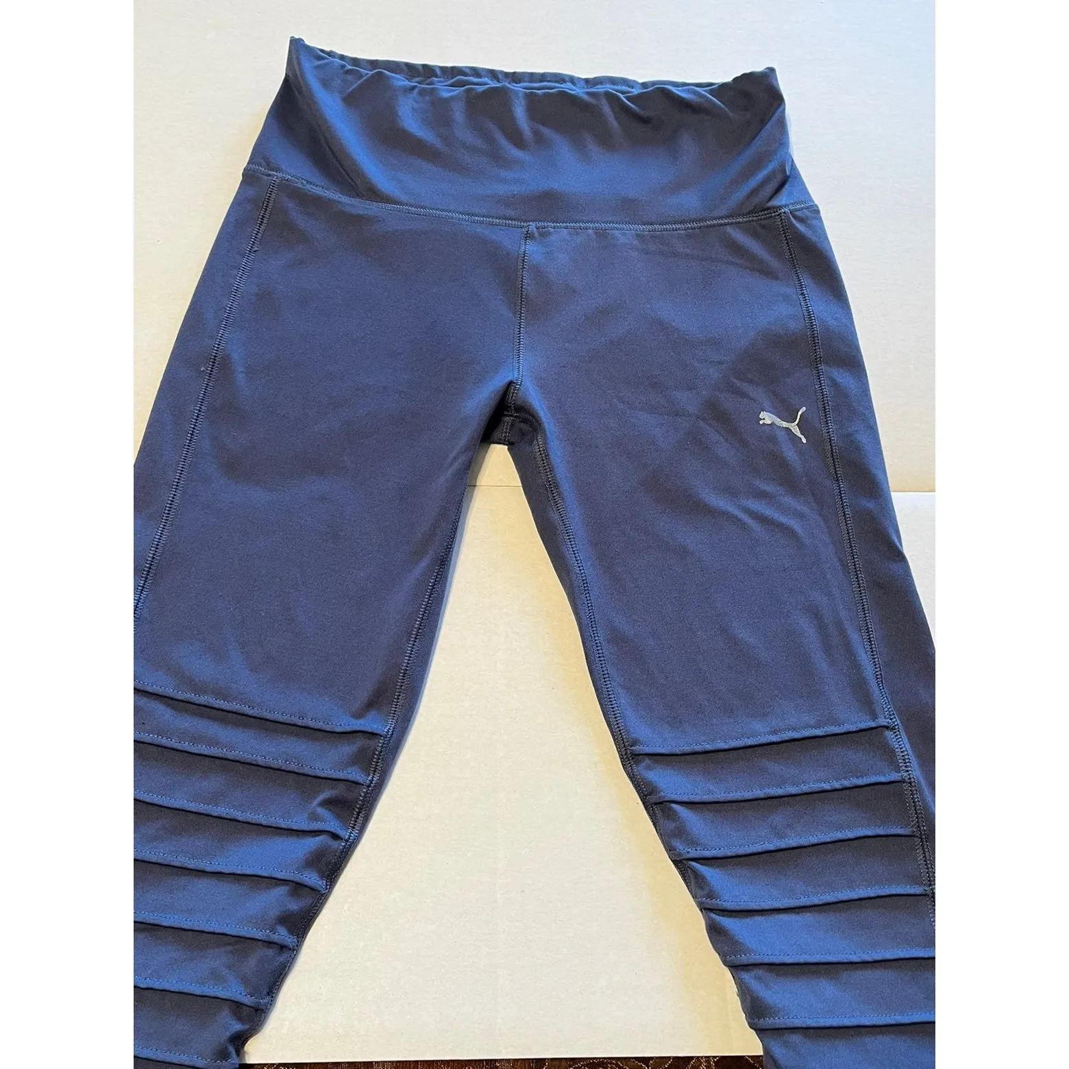 PUMA‎ periwinkle moto style leggings with mesh cut-outs on calves Women's large - Image 5