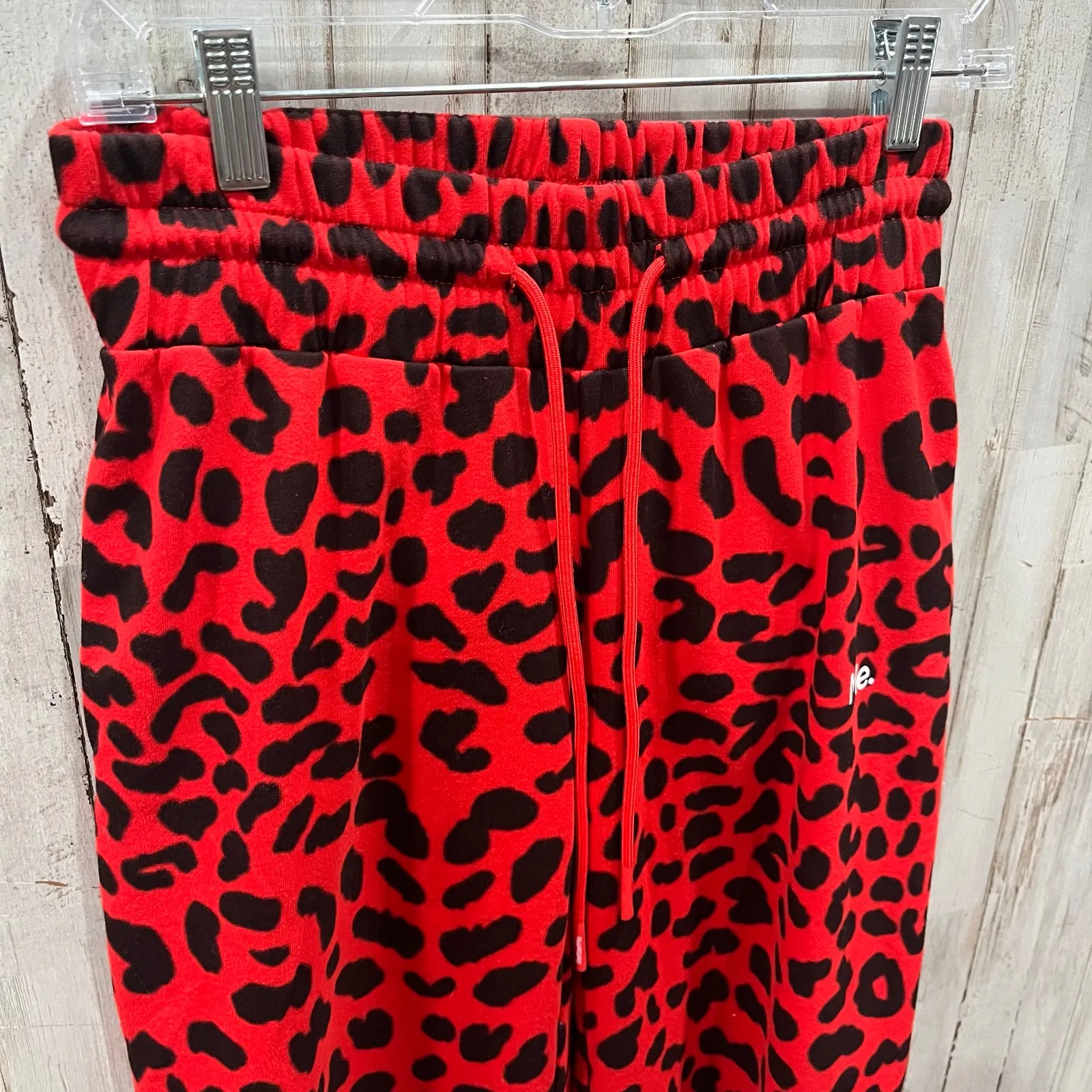 BetterMe Red Leo Pilates Lounge Set Wide Leg Tummy Control Pants Flow Top XS - Image 8