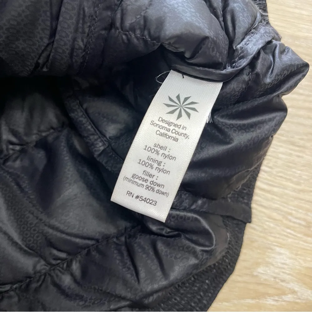 Athleta Downalicious Lightweight Puffer Jacket - Image 4