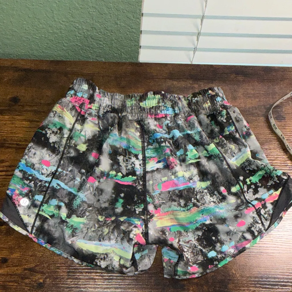Lululemon Multicolor Women's Athletic Shorts - Image 5