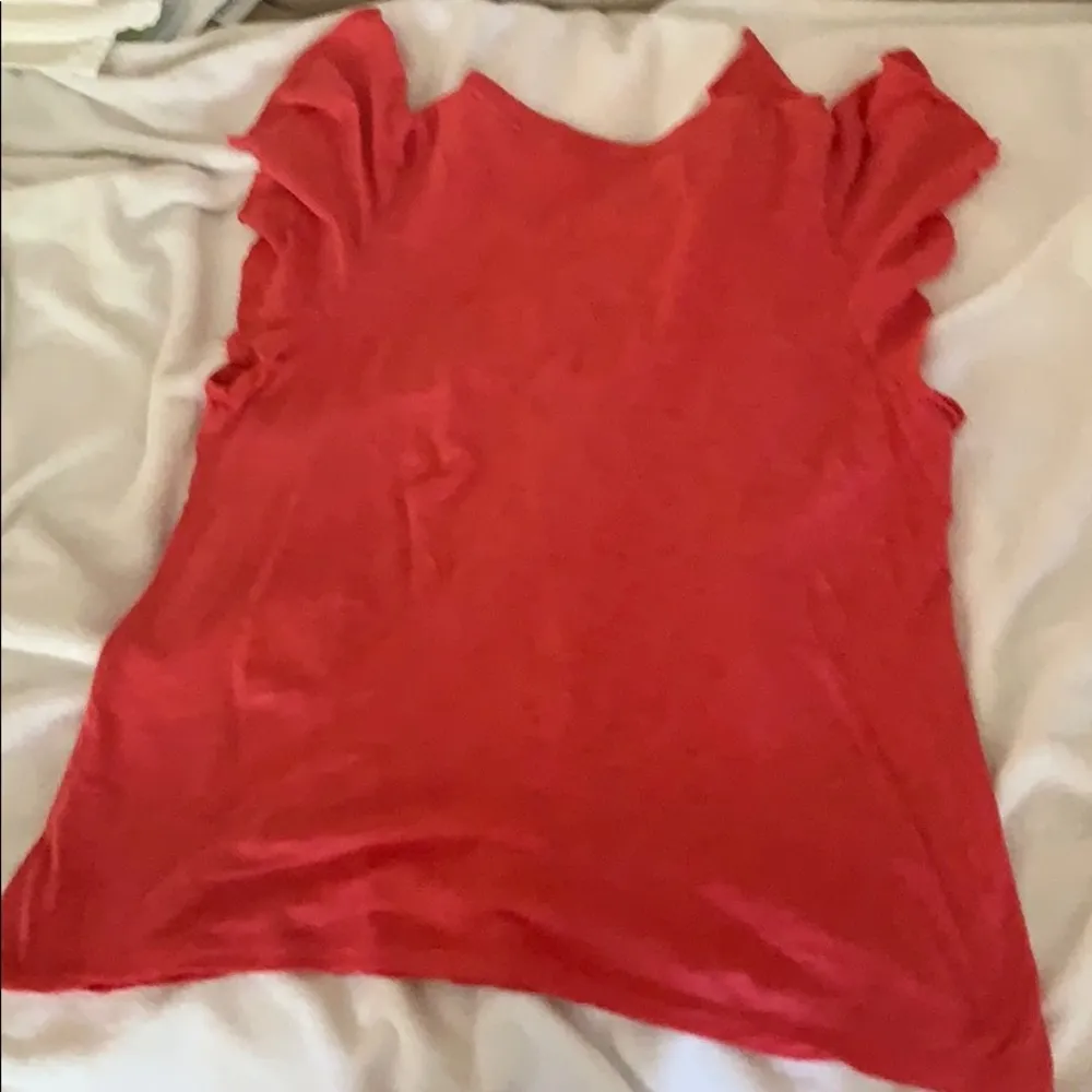 Pink T-shirt - Image 4