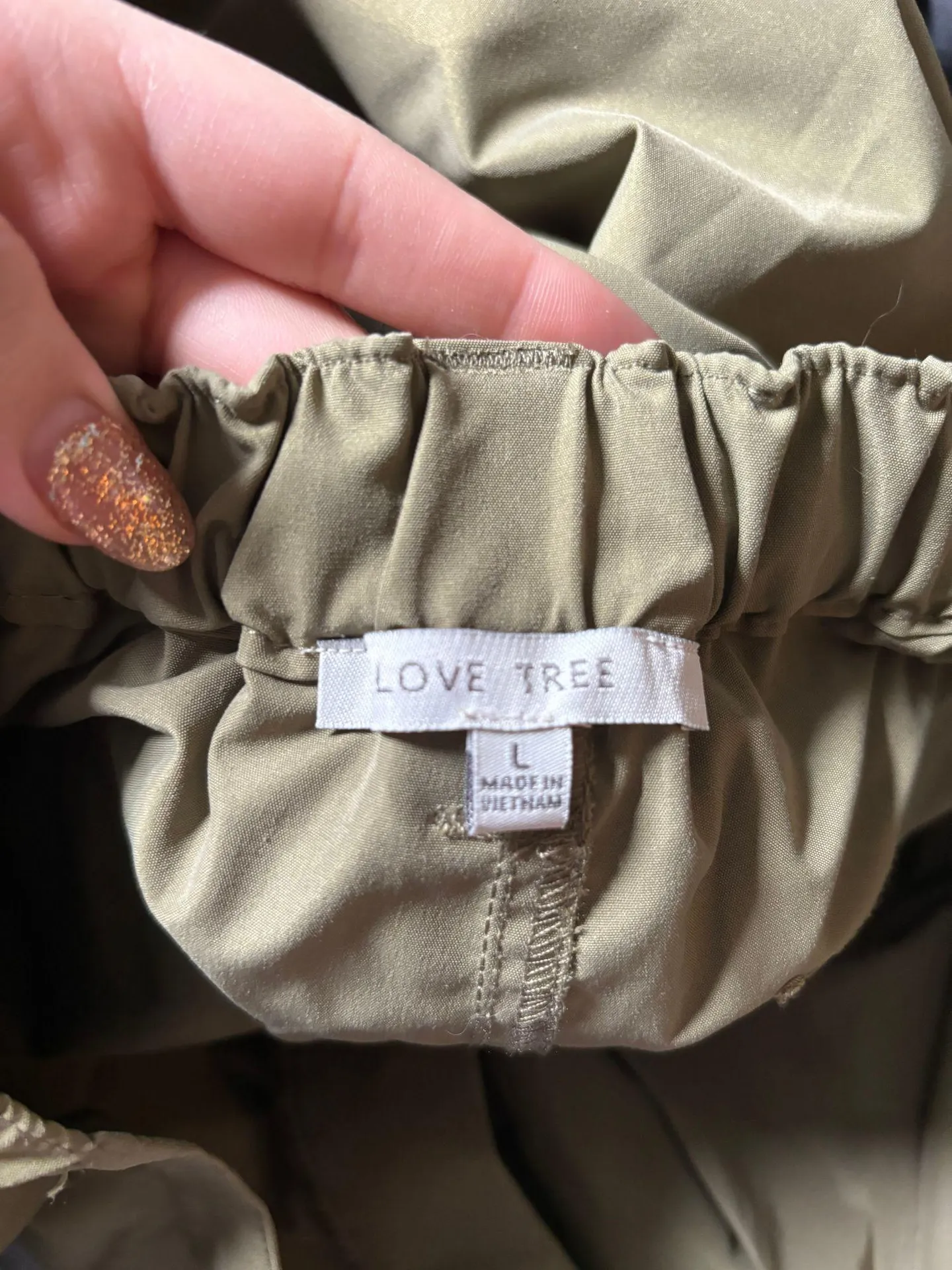 Green Cargo Pants - Image 3