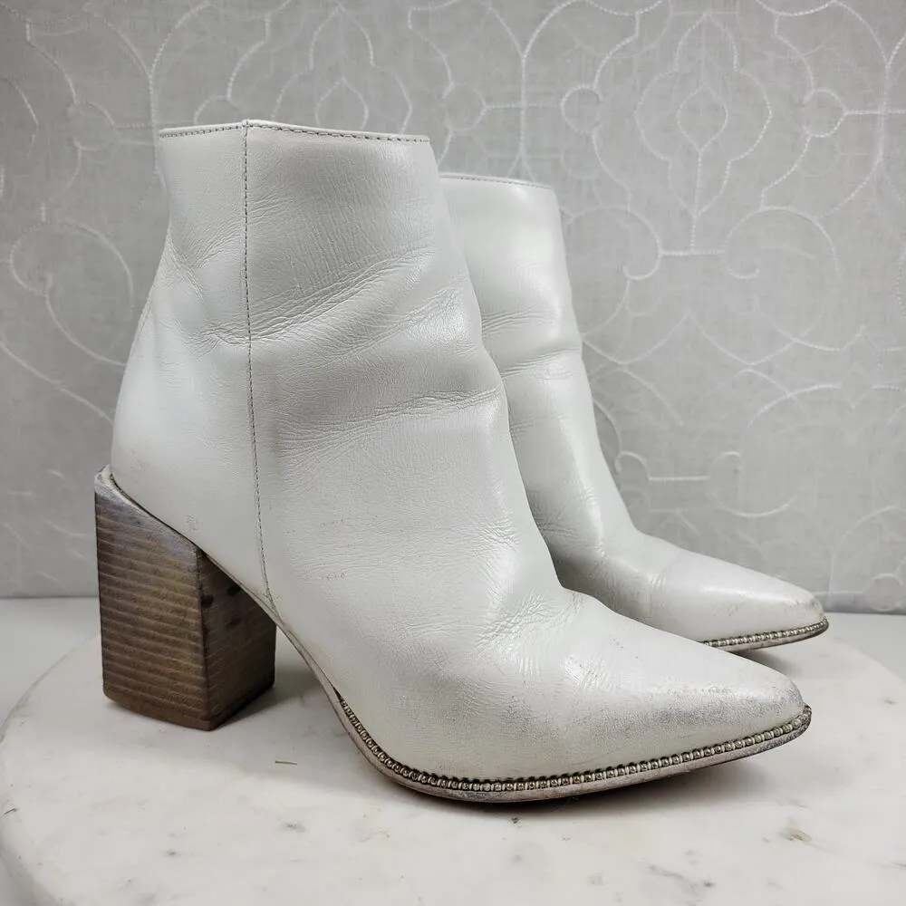 VTG Steve Madden Olga Boots Womens 7.5 White Leather Block Heel Ankle Booties - Image 3
