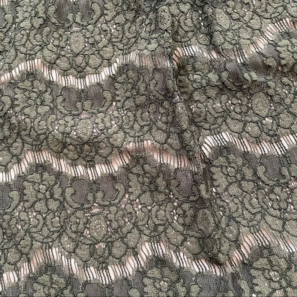 LOVE FIRE forest green lace top, size XL - Image 11