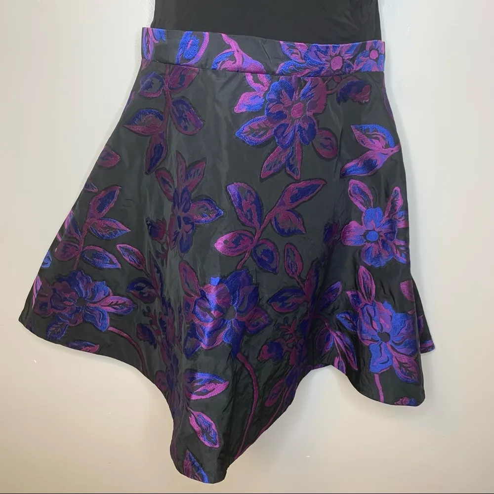 Floral Sleeveless Cocktail Dress - Image 7