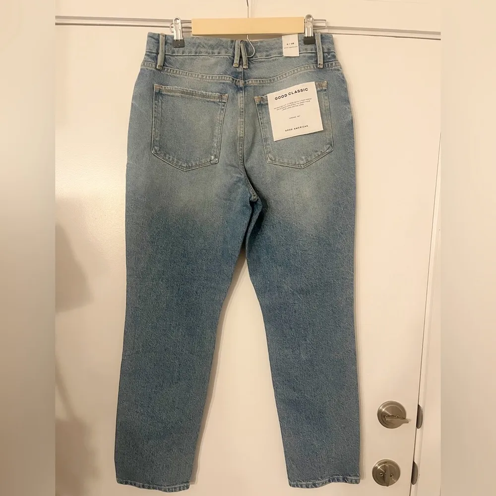 NWT Good American Good Classic Skinnyish jeans in Indigo - Image 3