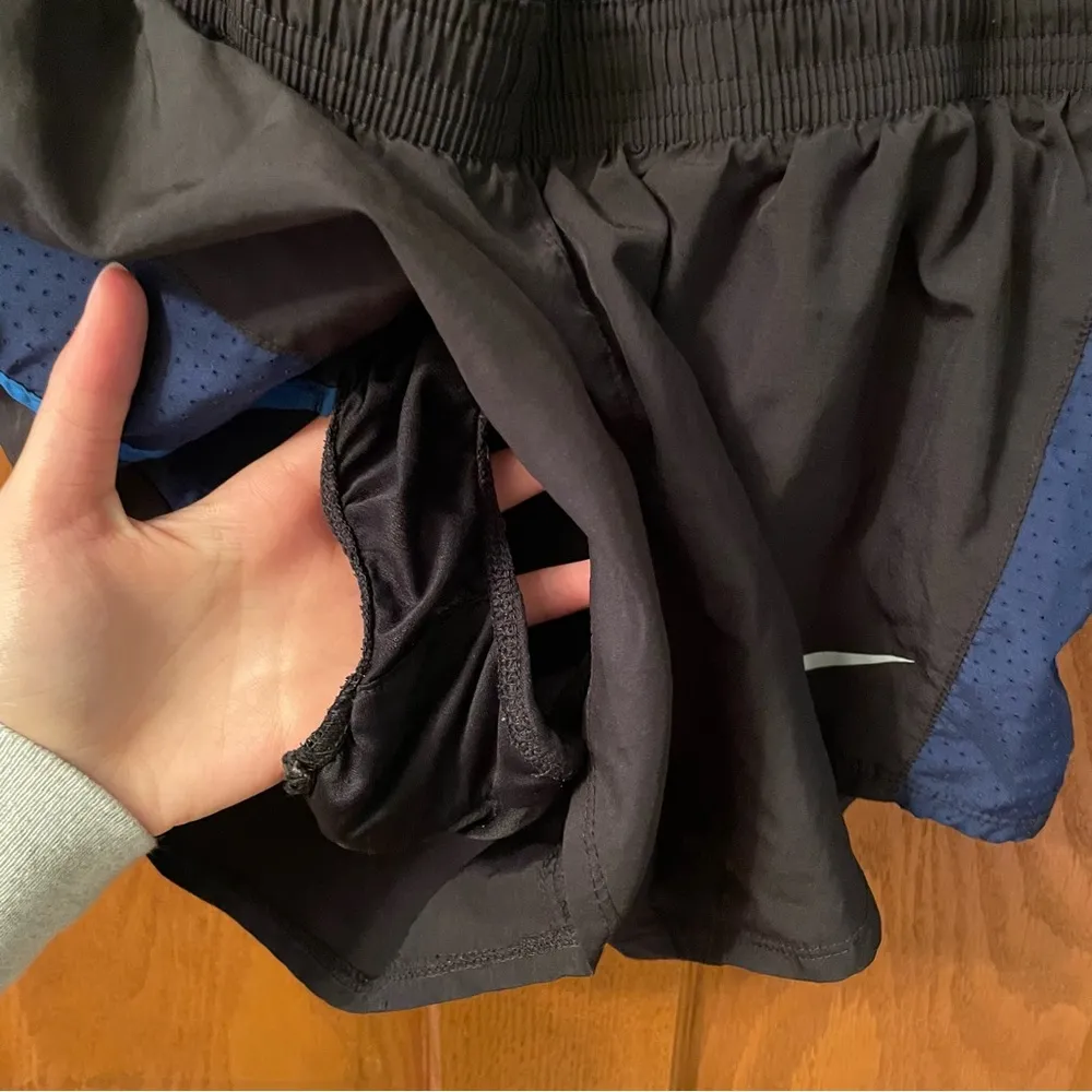 Nike Shorts - Image 4