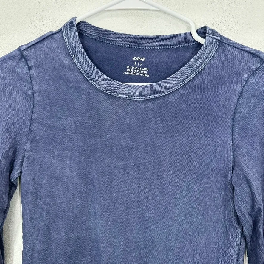 Aerie Long Sleeve Acid Wash Cropped T Shirt Blue Size Small Cotton Casual - Image 3