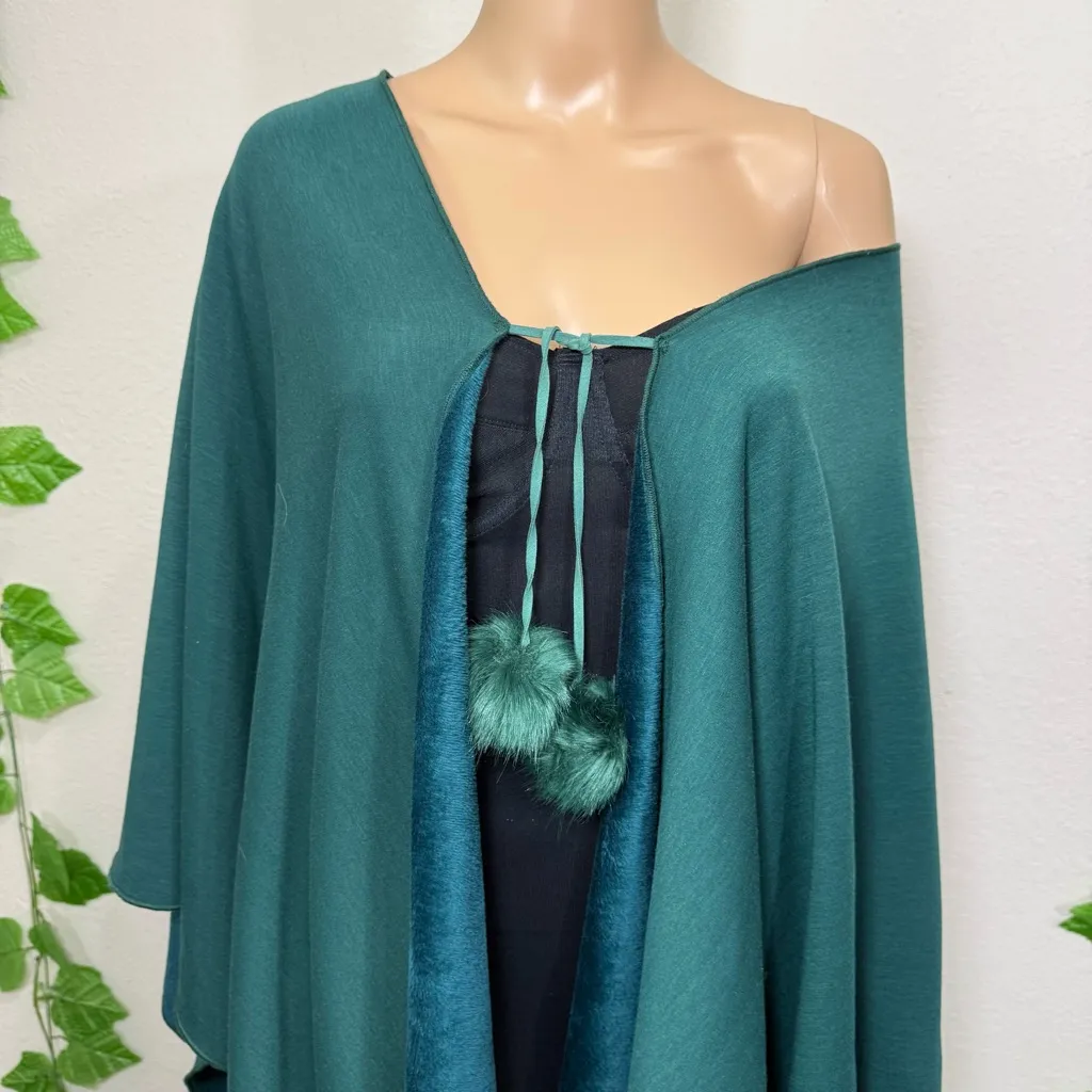 Andrew Marc Elegant Green Women's Capelet New - Image 3