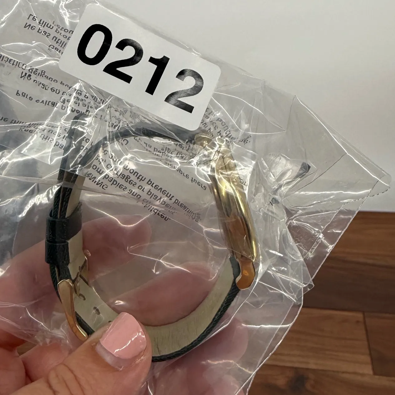 Marc by Marc Jacobs Gold Tone Green Leather Band Watch Black Face - Image 12