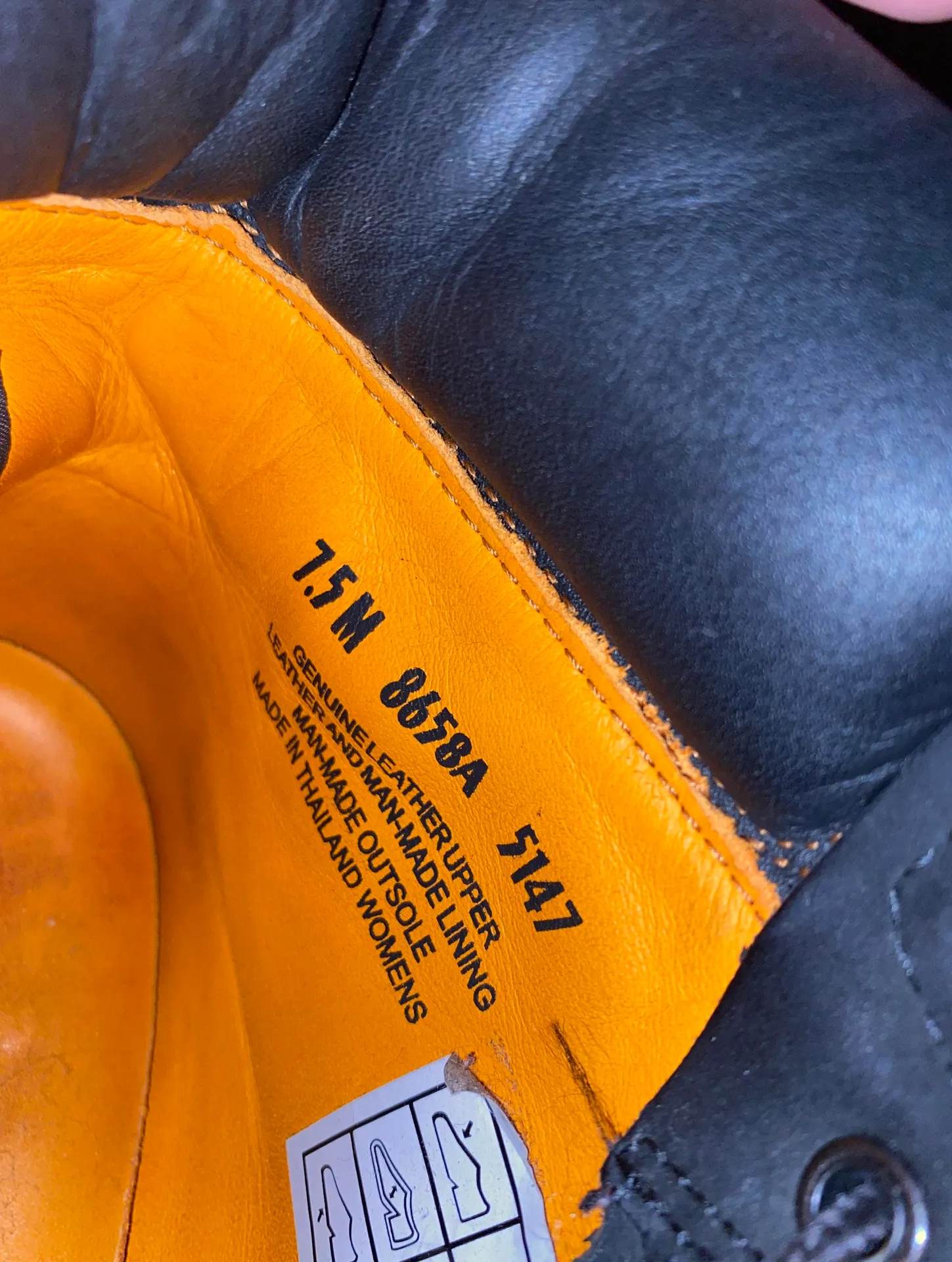 Timberland Matte Black  Boots - Image 6