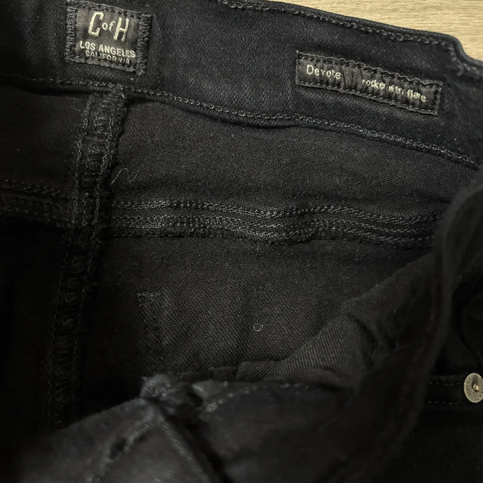 Citizens of Humanity Devote Rocker Flare Stretch Jeans in Black Size 24 - Image 5