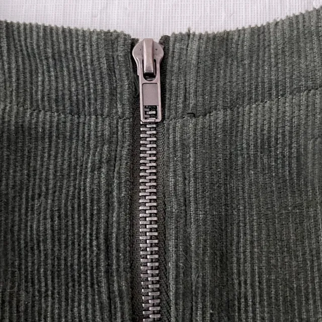 Market Olive‎ Green Corduroy Romper Size M - Image 5