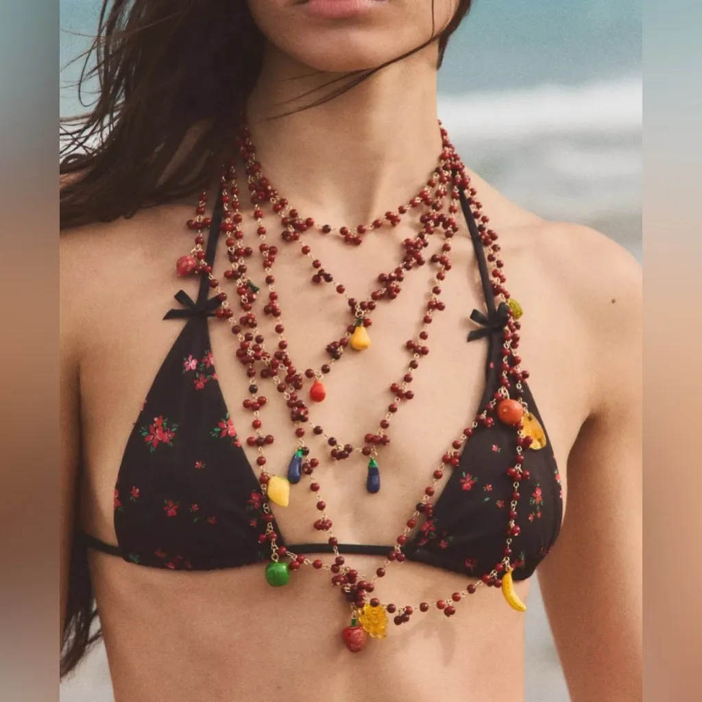 Zara Fruit Maroon Bead Waterfall Necklace Bohemian Vacation Tropical Resortwear - Image 2