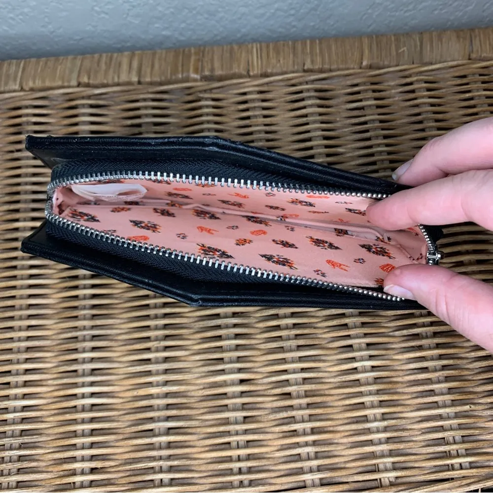 Glampire Coffin Shaped Black Leather Bat Printed Zip up Envelope Wallet - Image 5