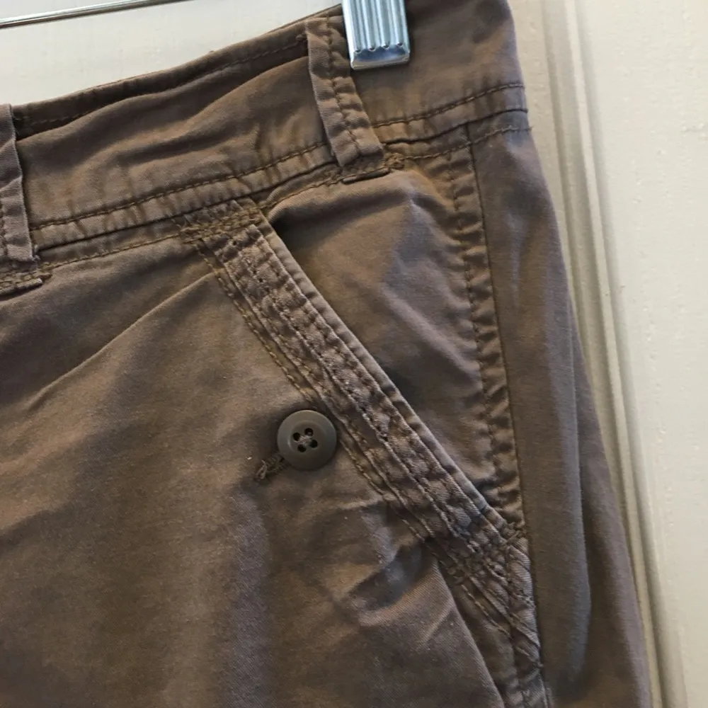 FINAL MARKDOWN American eagle  outfitters capris 4 - Image 2