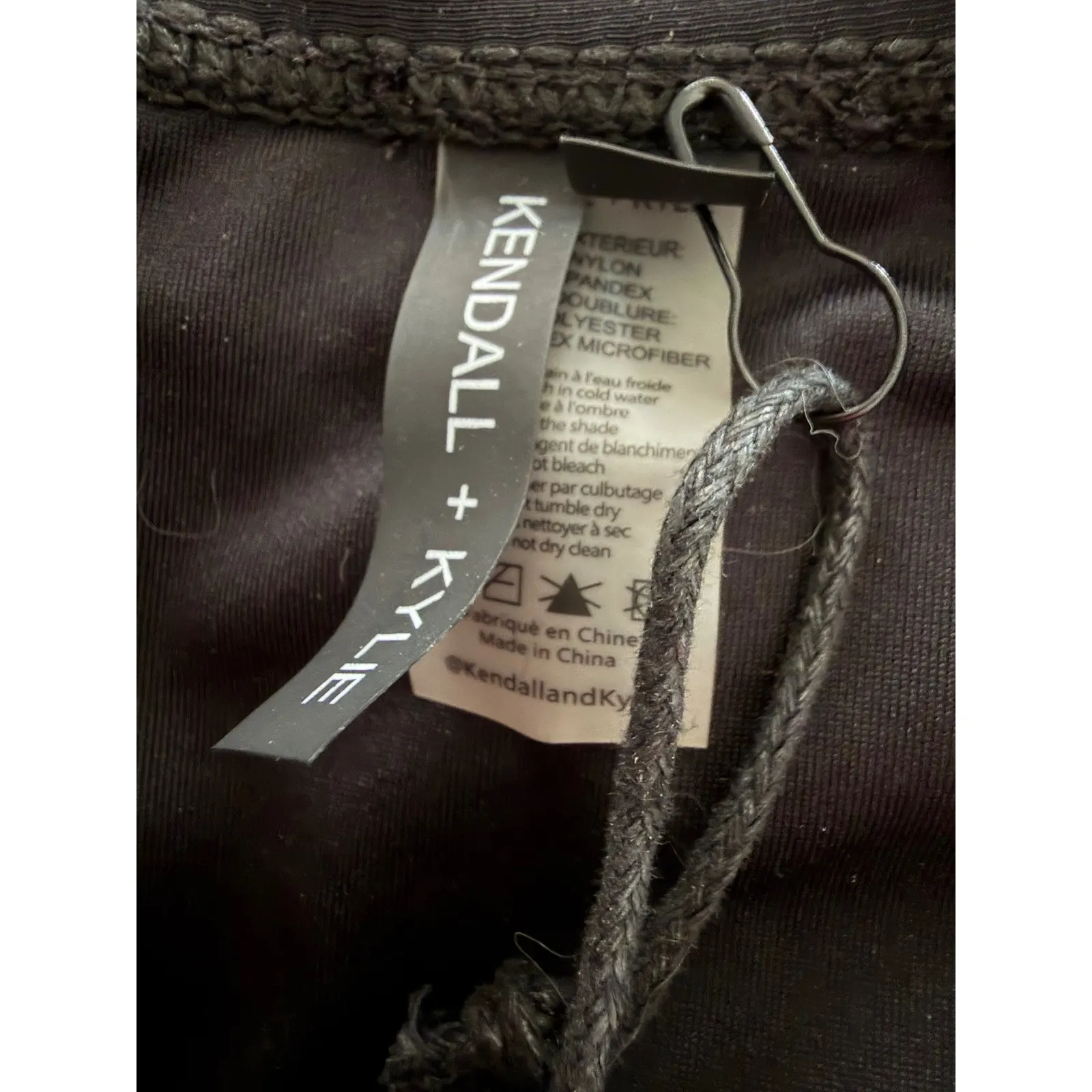 Kendall & Kylie Cheeky Thin Strap Bikini Bottom Black NWT Medium Sexy Vacation - Image 6