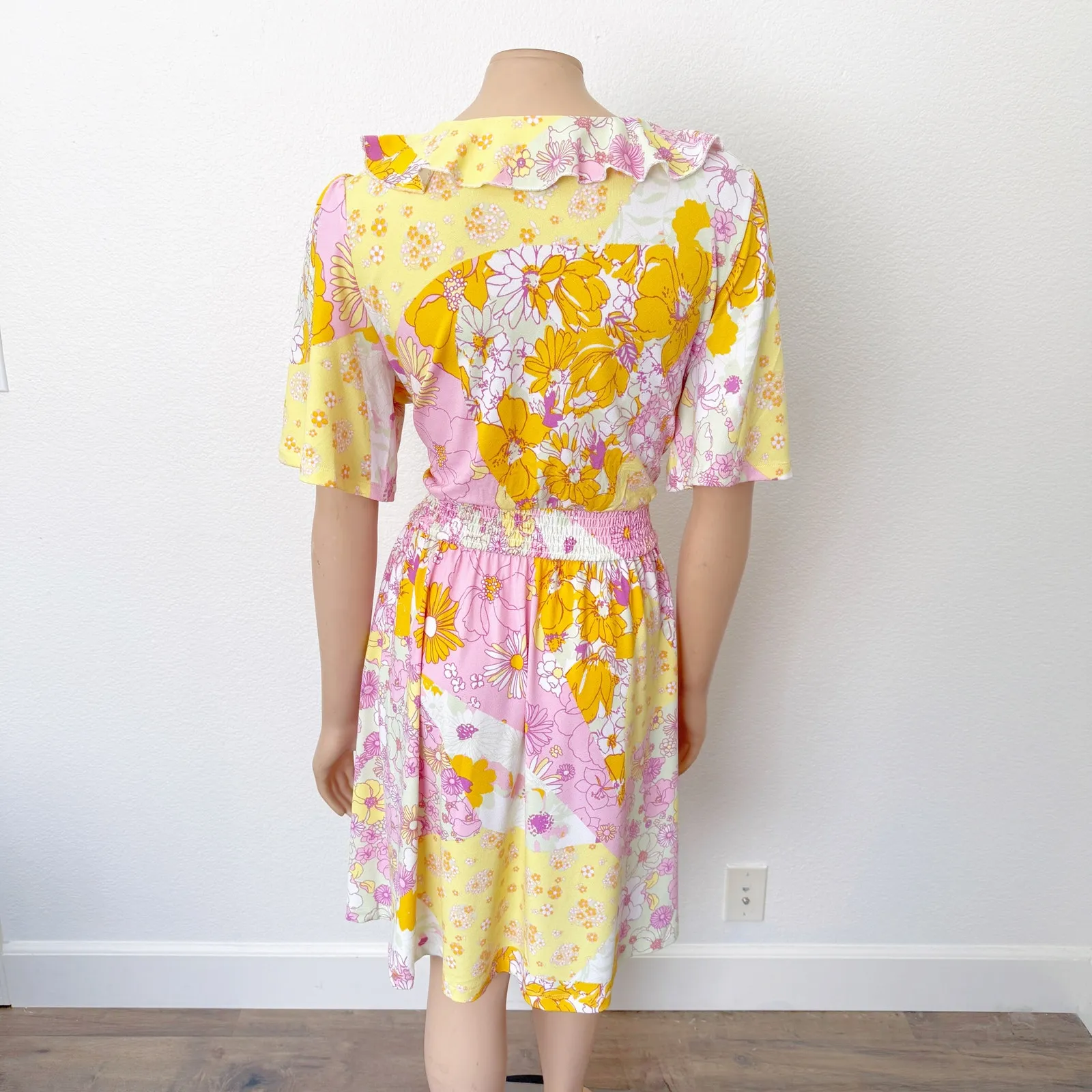 [ModCloth] Marvelous Flower Medley Surplice V-Neck Floral Ruffle Mini Dress XL - Image 3