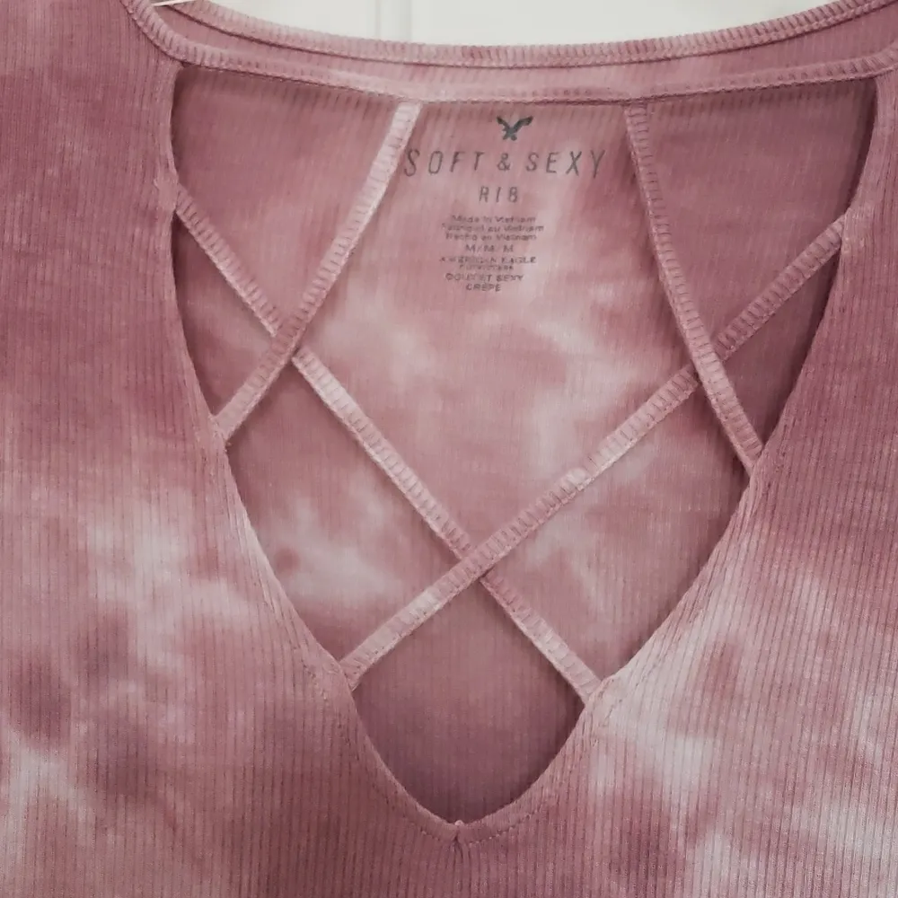 AEO Soft & Sexy Rib Top, plum color with unique neckline, Size M - Image 3