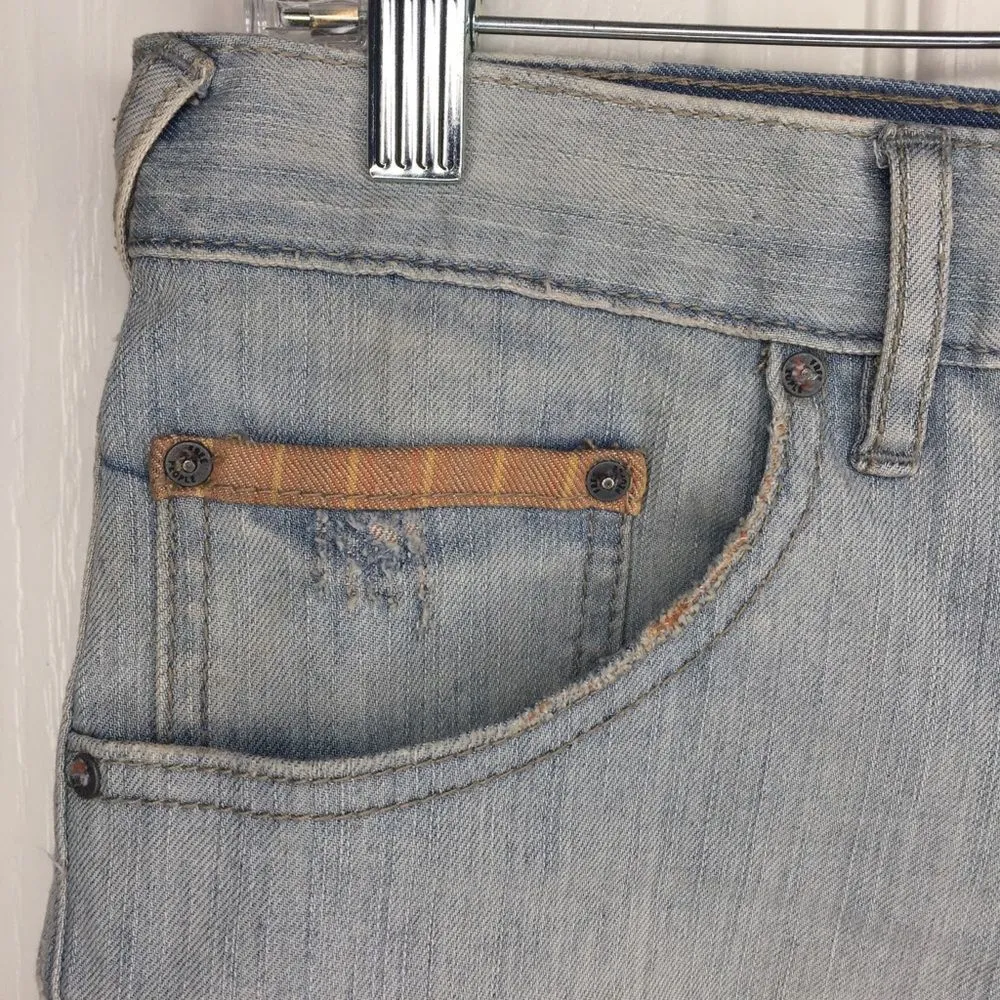 Free People Distressed Denim Shorts Light Wash - Image 5