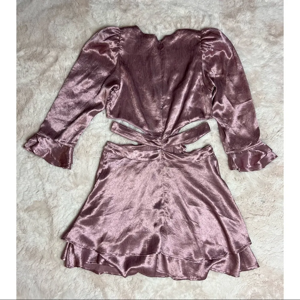 Rahi Metallic Pink Rose Cut Out Satin Mini Dress Ruffle Sleeve Size Medium - Image 11