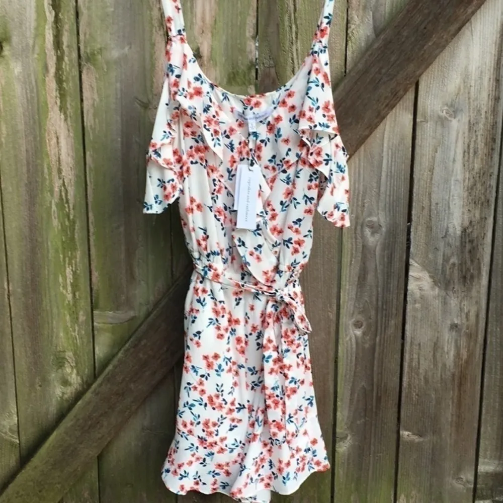 Nwt Cupcakes and Cashmere Romper - Image 8