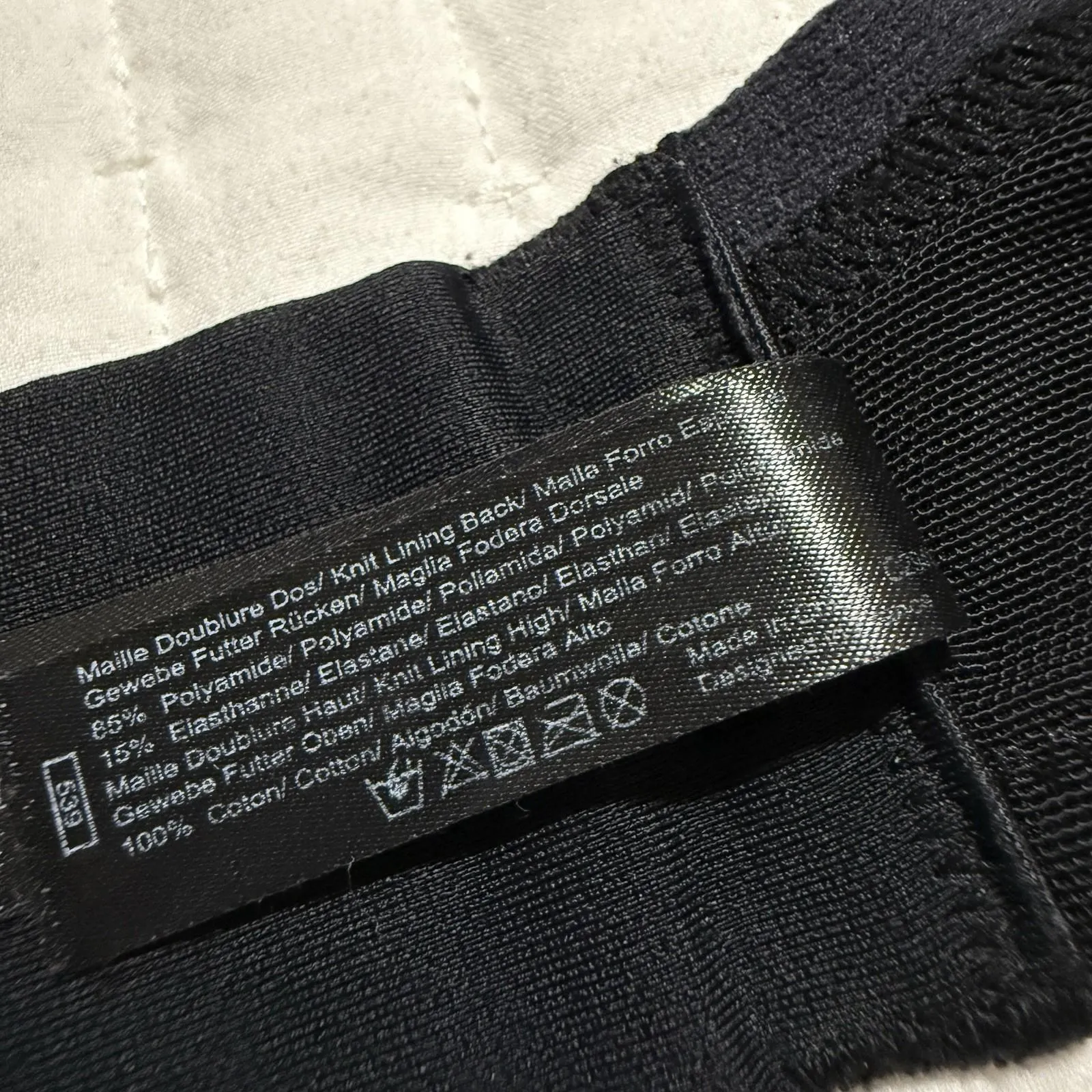 Chantelle High Impact Convertible Sports Bra Black 32DDD Underwire Full Coverage - Image 13