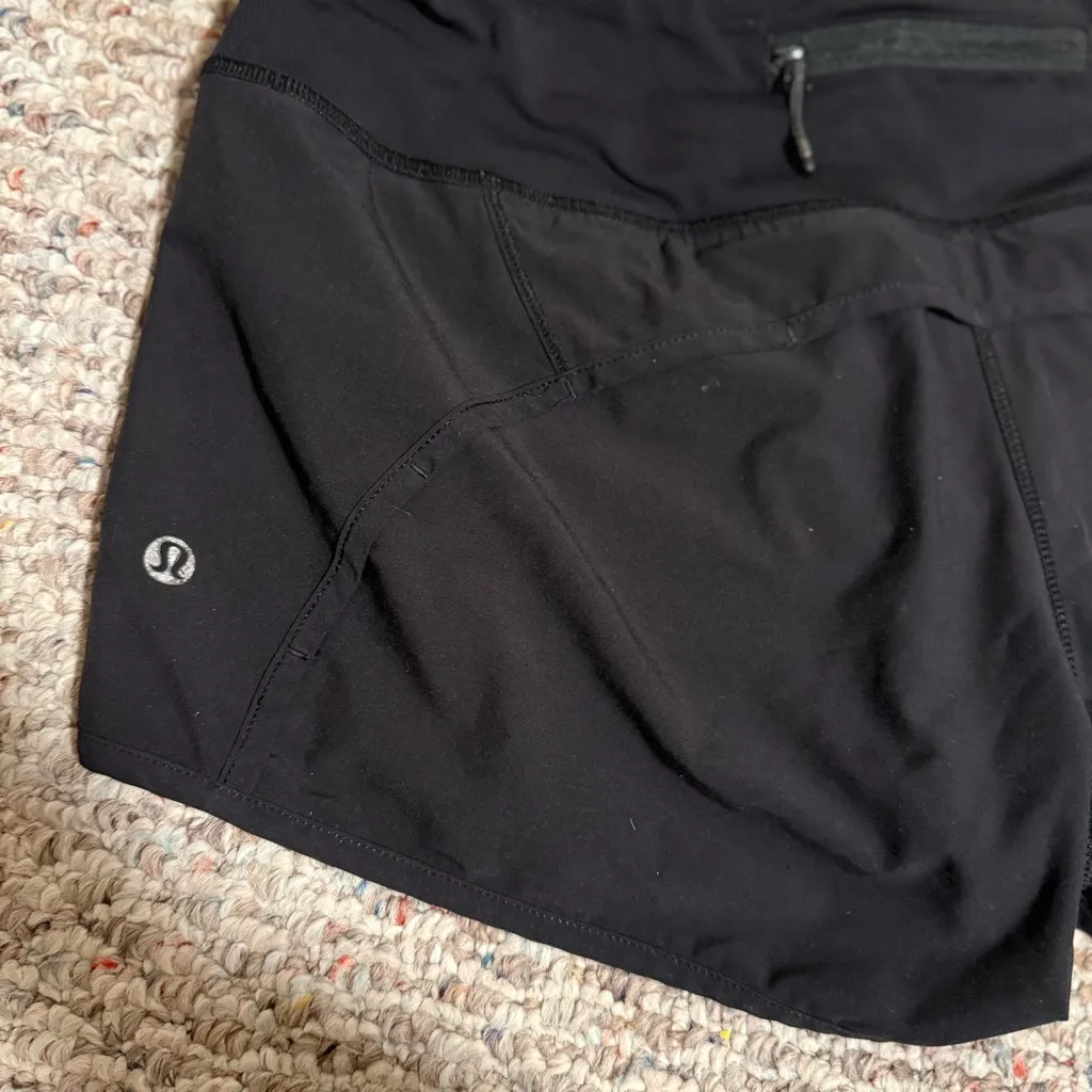 Lululemon Run Times Short *4-way Stretch Black- Size 6 - Image 2