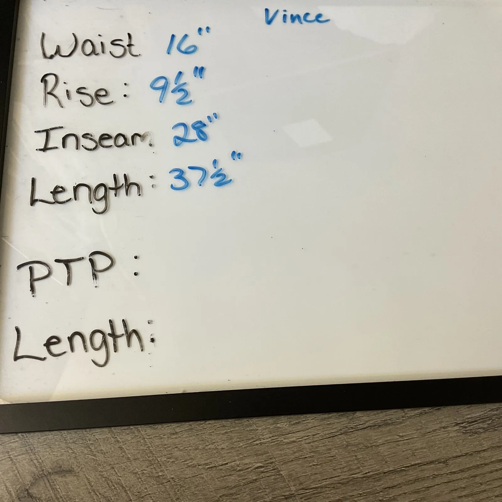 Vince Mason Relaxed Rolled Women's Jeans Size 28 Blue Distressed Denim - Image 9