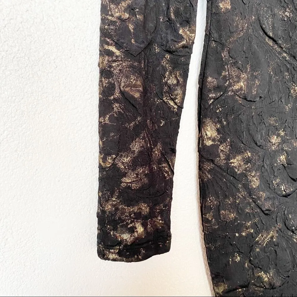 Forever 21 Black and Gold Textured One Shoulder Mini Dress Size Small - Image 6